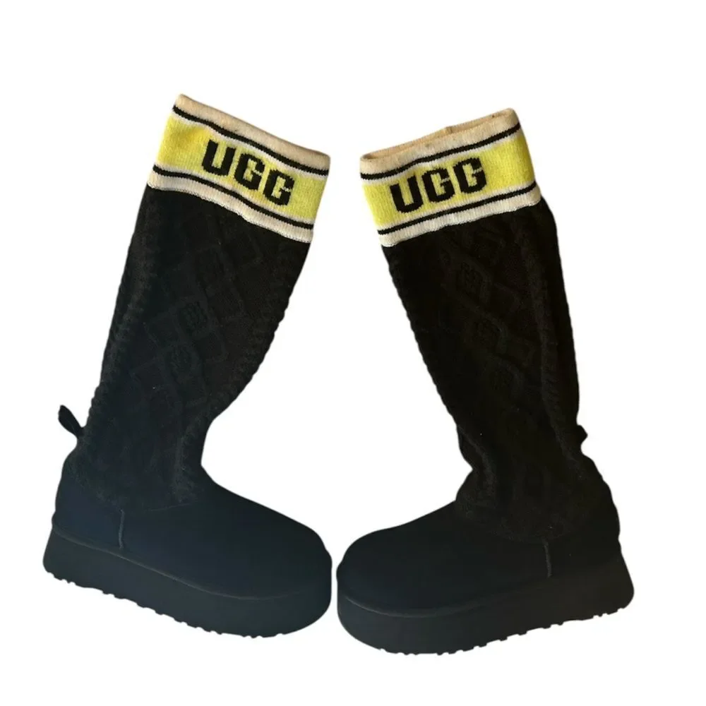 UGG CLASSIC SWEATER LETTER TALL BLACK BOOTS, Size 10,NWOT Display show some wear